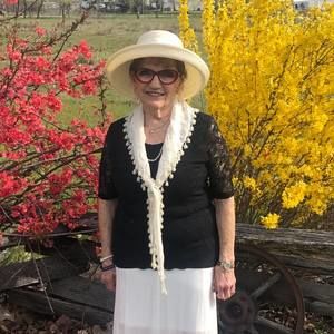 Meet your Posher, Paulette